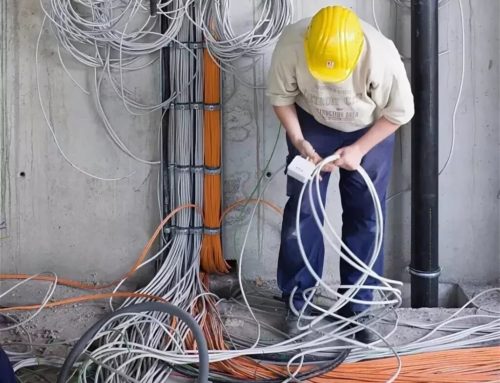 Electricien Laval : Étapes d’installation de faux plafond